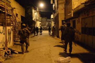 Israeli Occupation Forces during a night raid in West Bank town (photo from archive)