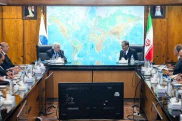 Syrian Foreign Minister meets Iran's top official