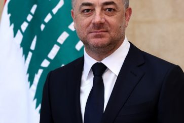 5dd7d76e413b9_MinEliasBouSaab