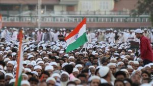 Les manifestants ont condamné les propos insultants du porte-parole du parti au pouvoir contre le prophète Mohammad (S)