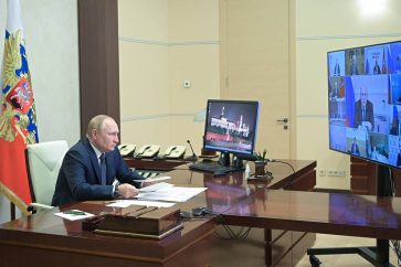 MOSCOW, RUSSIA - JULY 18, 2022: Russia's President Vladimir Putin holds a video conference meeting of the Presidium of the Presidential Council for Strategic Development and National Projects at the Moscow Kremlin. Pavel Byrkin/Russian Presidential Press and Information Office/TASSÐîññèÿ. Ìîñêâà. Ïðåçèäåíò ÐÔ Âëàäèìèð Ïóòèí â Êðåìëå âî âðåìÿ çàñåäàíèÿ ïðåçèäèóìà Ñîâåòà ïî ñòðàòåãè÷åñêîìó ðàçâèòèþ è íàöïðîåêòàì â ôîðìàòå âèäåîêîíôåðåíöèè. Ïàâåë Áûðêèí/ïðåññ-ñëóæáà ïðåçèäåíòà ÐÔ/ÒÀÑÑ