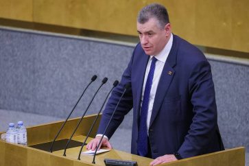 MOSCOW, RUSSIA - JULY 6, 2022: Russian Liberal Democratic Party (LDPR) leader, State Duma member Leonid Slutsky attends the closing plenary meeting of the spring session of the Russian State Duma, the lower house of the Russian parliament. Anton Novoderezhkin/TASSÐîññèÿ. Ìîñêâà. Ëèäåð ËÄÏÐ, ïðåäñåäàòåëü êîìèòåòà Ãîñäóìû ÐÔ ïî ìåæäóíàðîäíûì äåëàì Ëåîíèä Ñëóöêèé íà çàêëþ÷èòåëüíîì â âåñåííåé ñåññèè ïëåíàðíîì çàñåäàíèè Ãîñóäàðñòâåííîé äóìû ÐÔ. Àíòîí Íîâîäåðåæêèí/ÒÀÑÑ