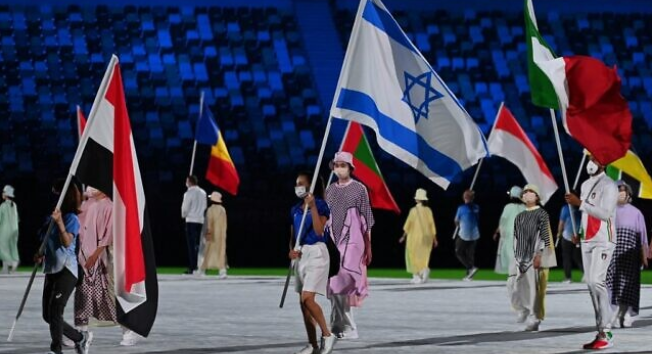  <a href="https://english.almanartv.com.lb/2160072">Iran Calls Israeli Claims of Threat to Athletes &#8216;Lies&#8217; as Calls Grow to Ban Israeli Participation at Paris Olympics</a>
