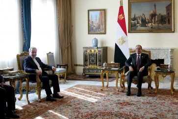 Iran's FM Abbas Araghchi and Egypt's President Abdul Fattah El-Sisi