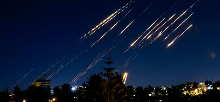  <a href="https://english.almanartv.com.lb/2439197">Expert to Al-Manar: Iran’s Real Retaliatory Strikes Yet to Come</a>